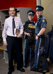 Derrière l’insigne... sur l’histoire de la Police provinciale de l’Ontario