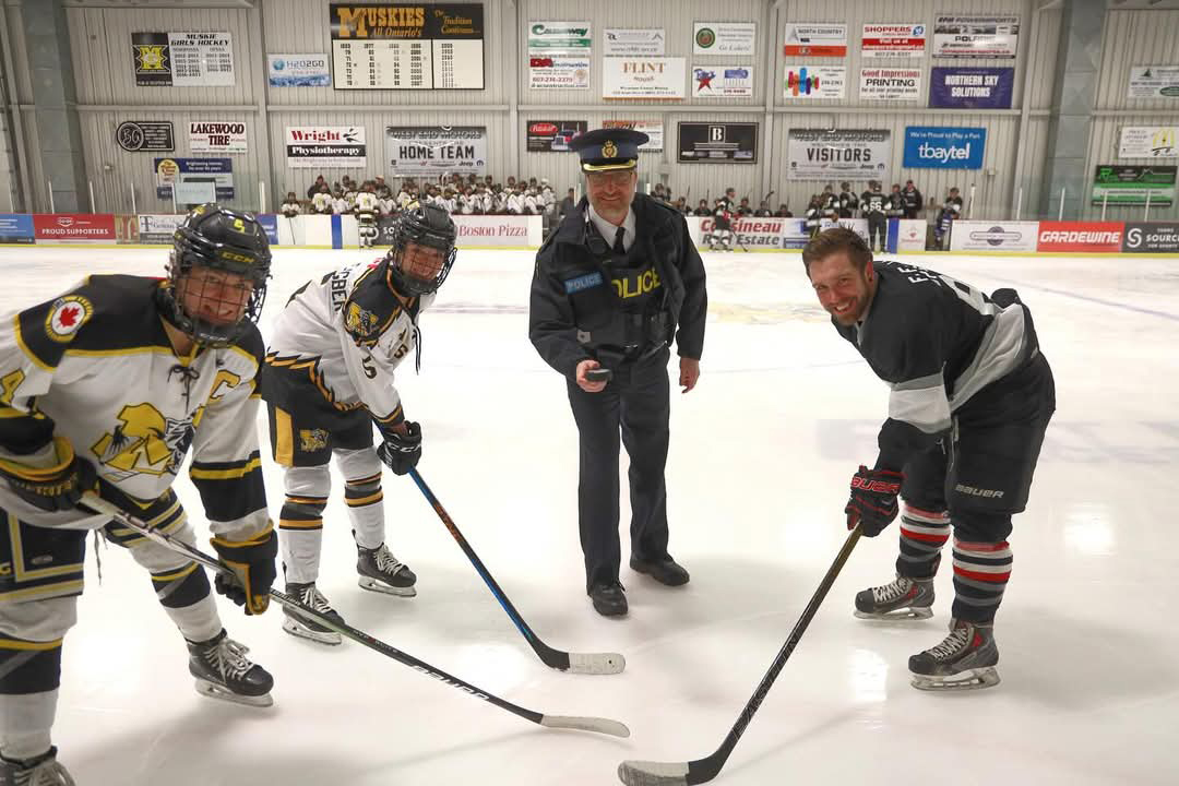 Rainy River OPP Detachment participated in a fundraising hockey game.