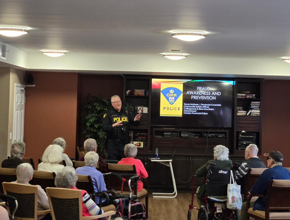 Collingwood OPP Detachment presented to seniors about fraud awareness and prevention