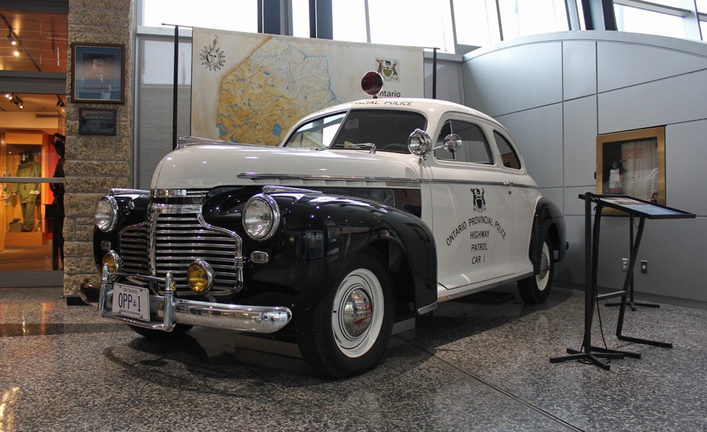 Voiture 1 - Chevrolet Master Deluxe Coupe 1941